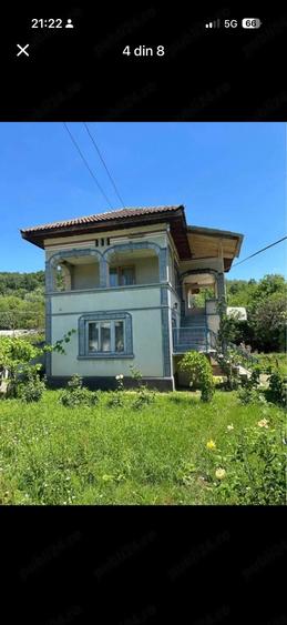 Casă cu 4 camere cu Teren 2000 Mp în Bulbuceni
