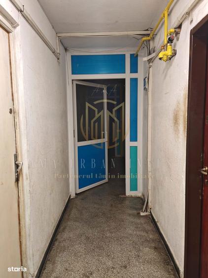Brancoveanu Parcul Copiilor garsoniera cf 3 eta 2 pret29000 eur - 2