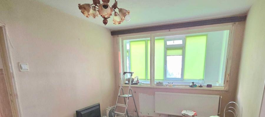 Apartament cu 2 camere semidecomandat în Mazepa 1