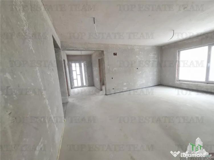 Casă cu 4 camere cu Teren 388 Mp în Central