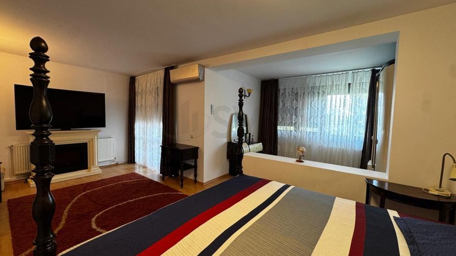 Casă individuală cu 7 camere cu Piscina în Balotești