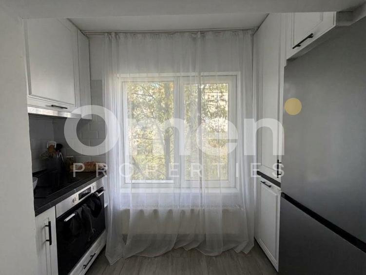 Apartament cu 2 camere decomandat în Hotvon