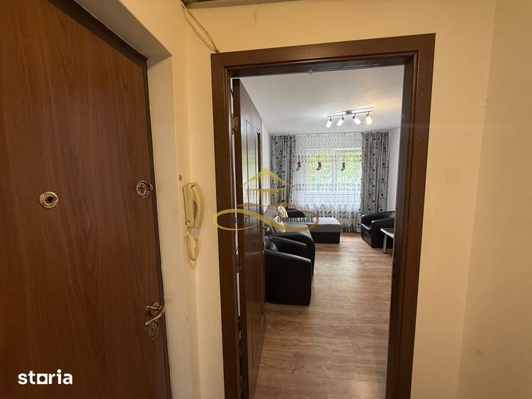 Apartament cu 2 camere semidecomandat în Cornișa