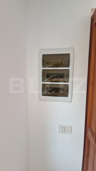 Casă individuală cu 3 camere cu Canalizare în Schei