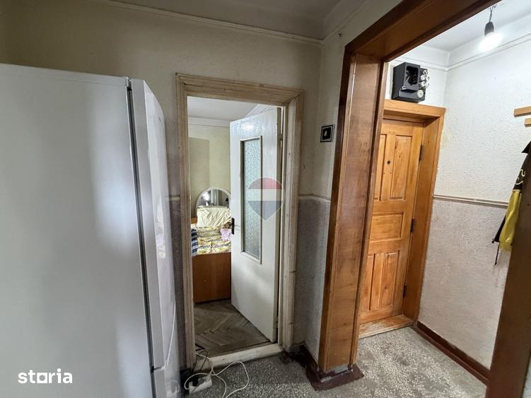 Apartament cu 3 camere în Sud