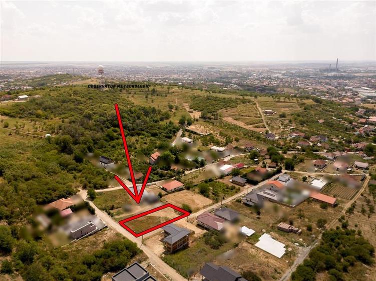 Teren intravilan de 951 mp, în Paleu