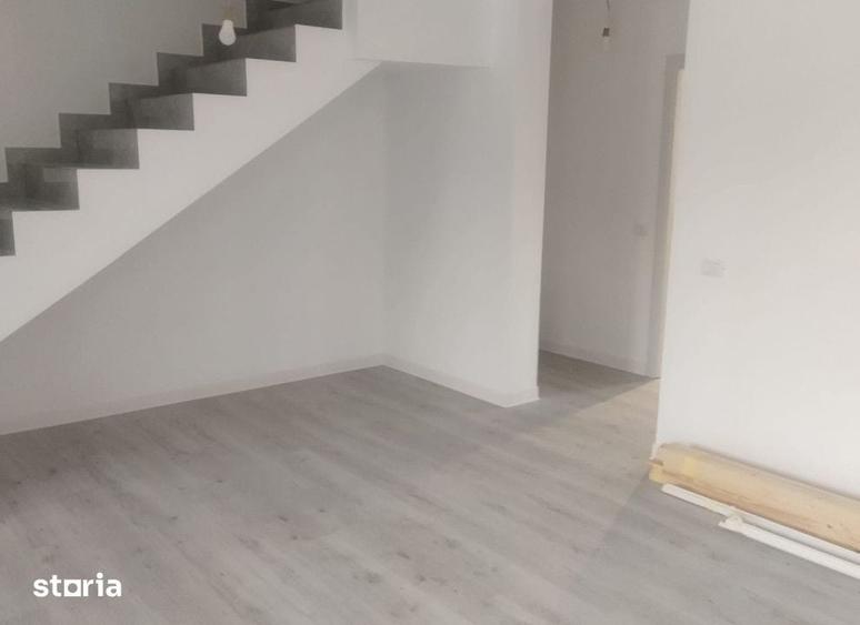 Casă cu 4 camere cu Teren 375 Mp în Miroslava