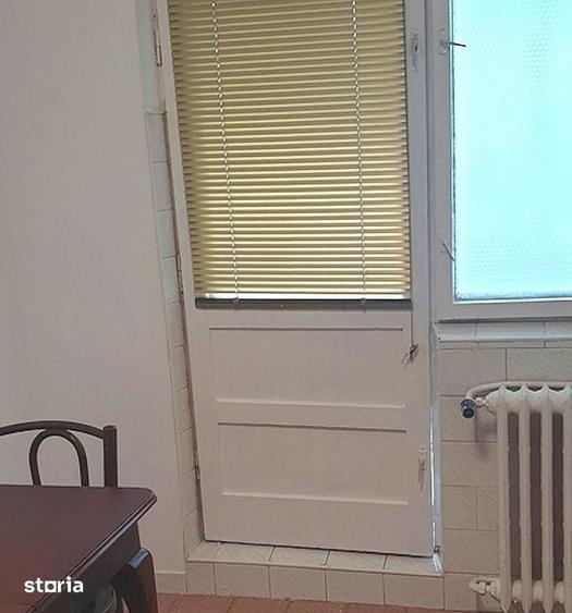 Apartament cu 3 camere decomandat în Pantelimon