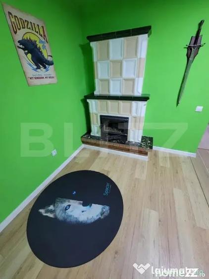 Casă cu 2 camere cu Teren 2000 Mp în Central