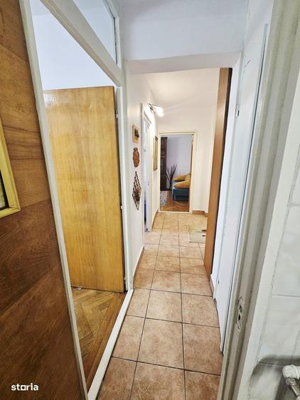 Apartament cu 2 camere decomandat, mobilat în Ultracentral