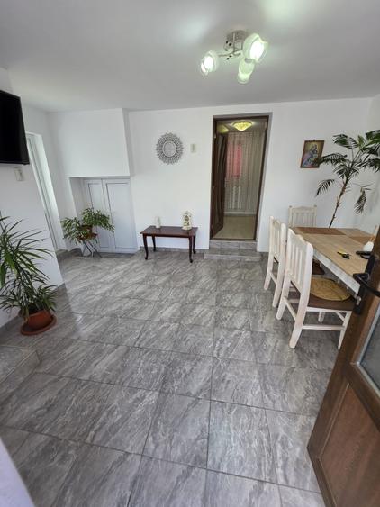 Casă renovată cu 6 camere, teren 557 mp – Berceni, Prahova - 31