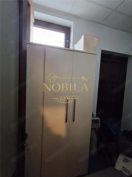 Spațiu comercial, de 75 mp, în Central