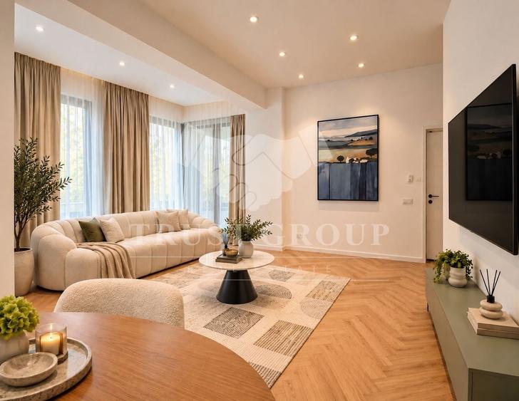 Apartament cu 3 camere semidecomandat, mobilat în Ferdinand