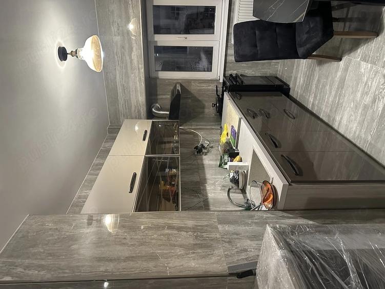 Apartament cu 3 camere nedecomandat în Tei