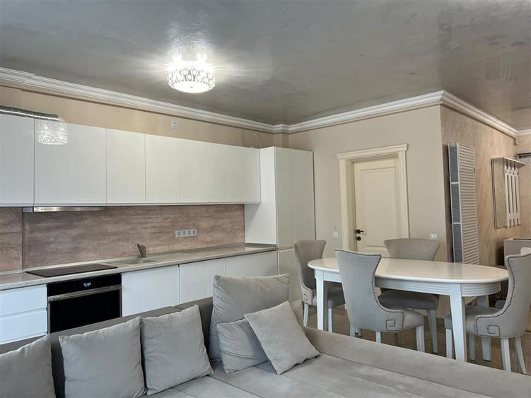 Apartament cu 2 camere decomandat în Ultracentral