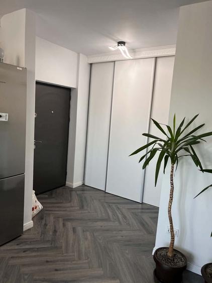 Vand apartament cu 3 camere - 8