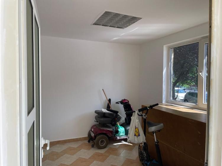 Apartament cu 3 camere în Milcov