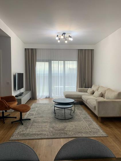 Casă cu 4 camere în Dezmir