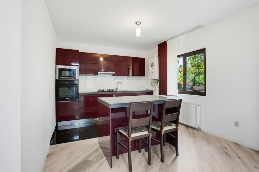 Casă individuală cu 4 camere cu Teren 500 Mp în Horpaz