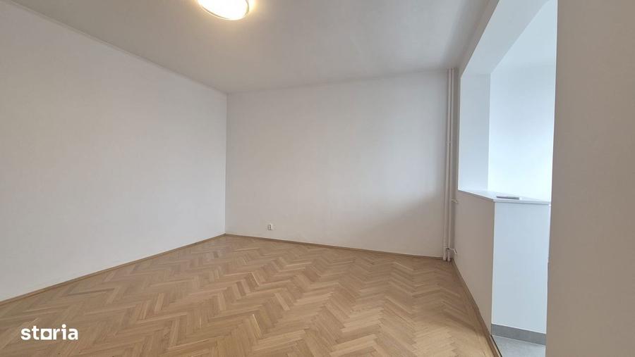 Apartament cu 3 camere decomandat în Camil Ressu