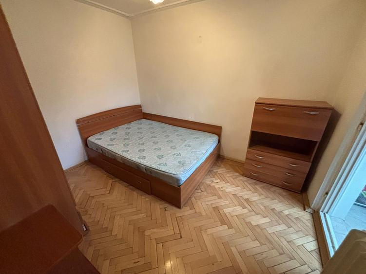 Apartament cu 2 camere semidecomandat în Alexandru cel Bun