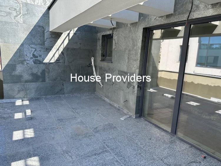 Apartament cu 3 camere, mobilat în Unirii