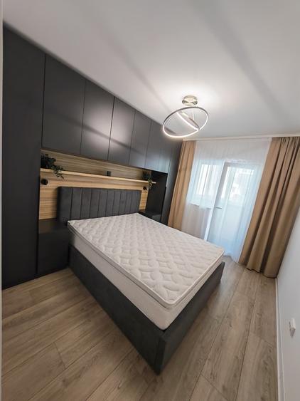 Apartament cu 2 camere semidecomandat în Apărătorii Patriei