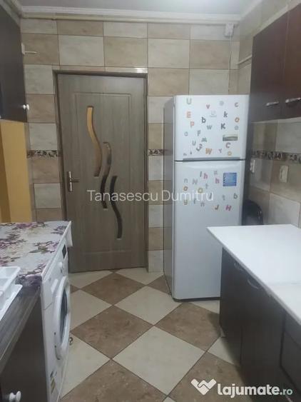 Inchiriez apartament