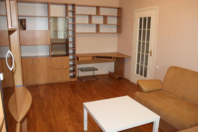 Apartament cu 2 camere semidecomandat în Ștefan cel Mare