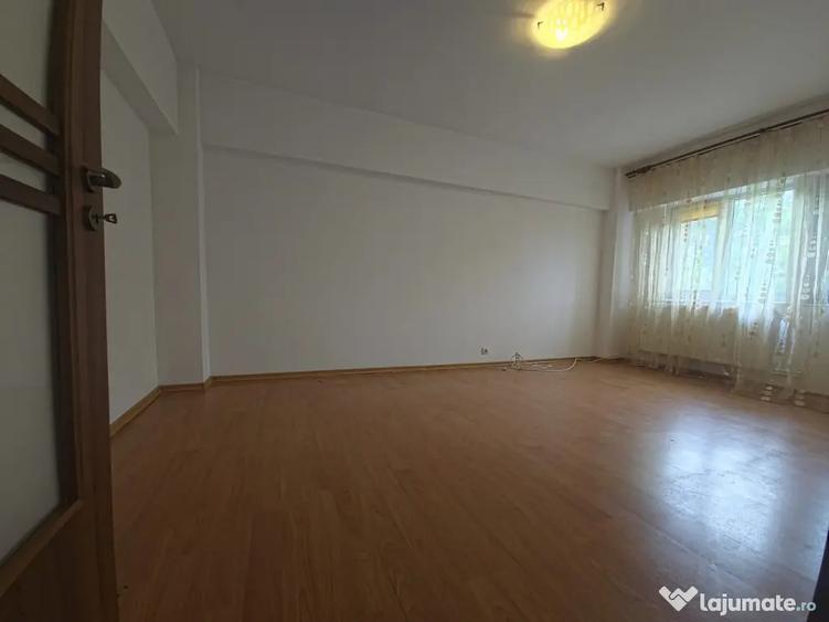 Apartament cu 2 camere decomandat în Tomis II
