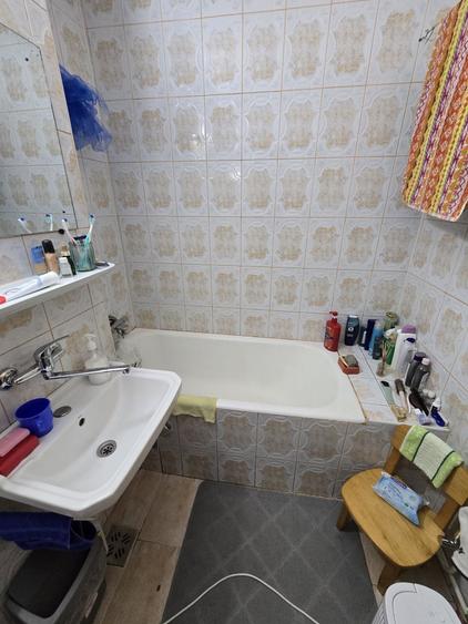 Apartament cu 2 camere decomandat în Sud