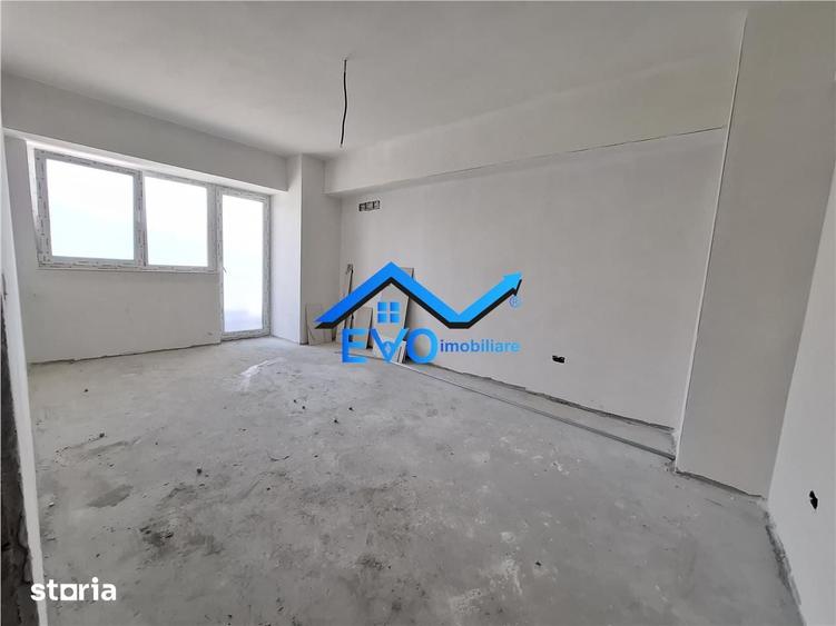 Apartament cu 2 camere decomandat în Galata