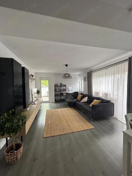 Apartament cu 3 camere decomandat în Apahida