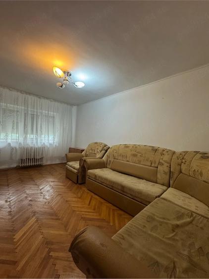 Apartament cu 2 camere semidecomandat în Exterior Vest