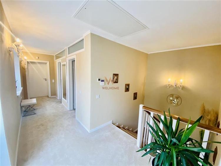 Duplex cu 4 camere cu Canalizare în Calea Dumbrăvii