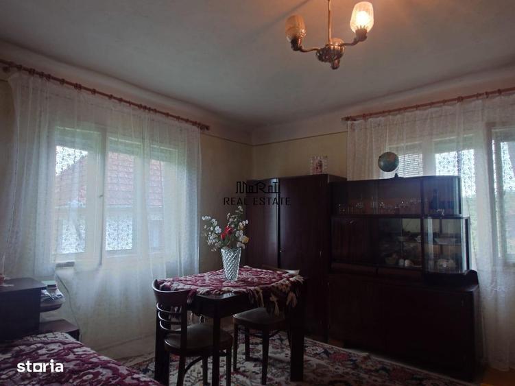 Casă cu 4 camere cu Teren 2651 Mp în Rișculița
