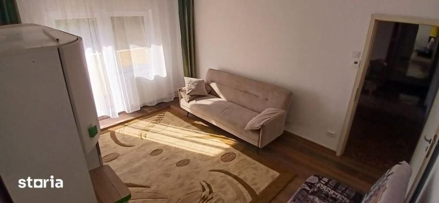 Garsonieră decomandată în Aradului