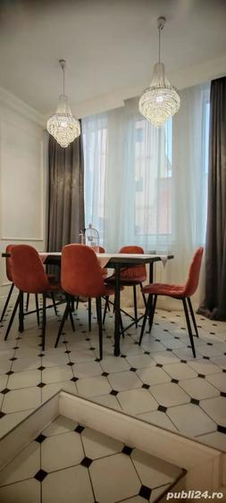 Apartament cu 4 camere semidecomandat în Ultracentral