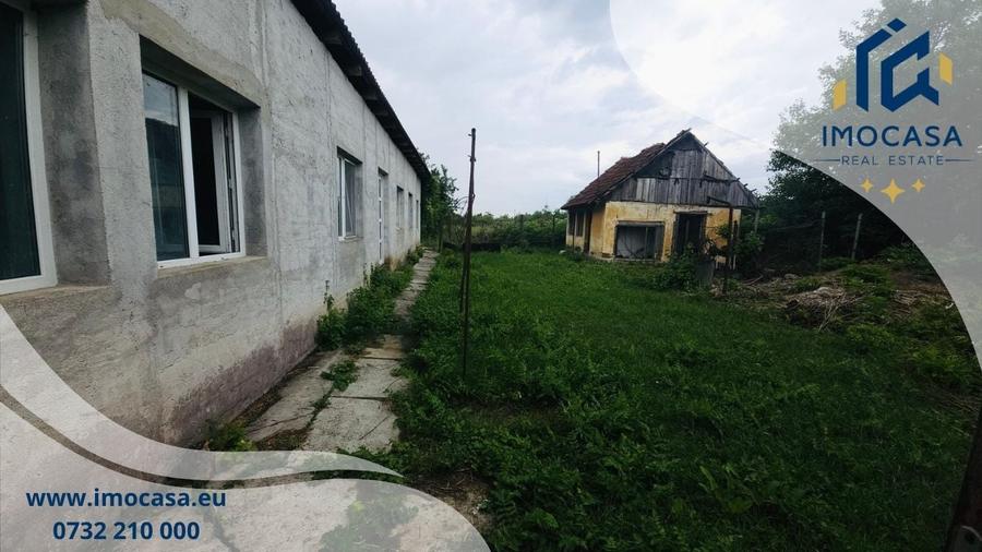 Casă individuală cu 3 camere cu Canalizare în Șiria