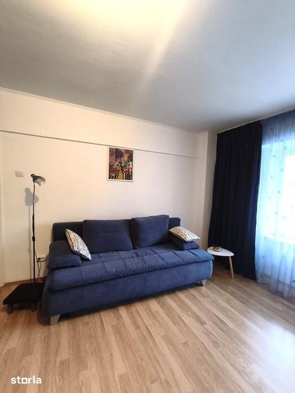 Apartament cu 2 camere semidecomandat în Basarab
