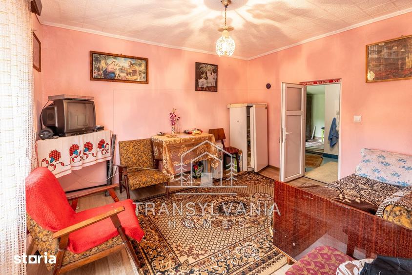 Casă cu 4 camere cu Teren 1425 Mp în Țaga