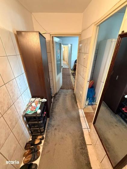 Apartament cu 3 camere în Brazda lui Novac