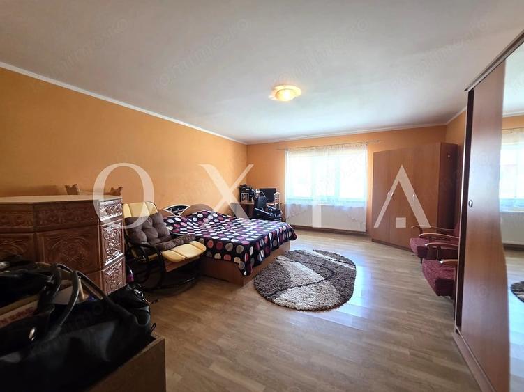 Casă cu 3 camere cu Teren 1000 Mp în Giarmata