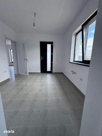 Casă cu 4 camere cu Teren 530 Mp în Central