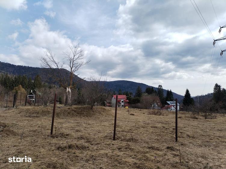 Teren de 841 mp, în Cumpătu