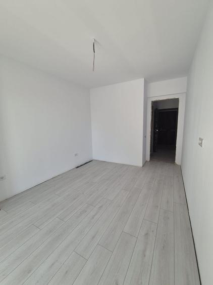 Apartament cu 3 camere decomandat, mobilat în Nicolae Grigorescu