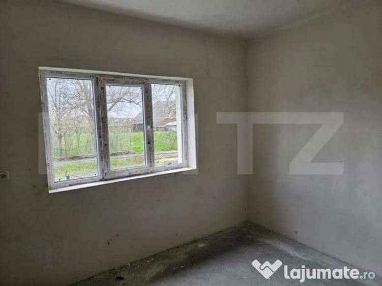 Casa de vanzare cu 3 camere, 2050 mp, zona Tatarasti - 7