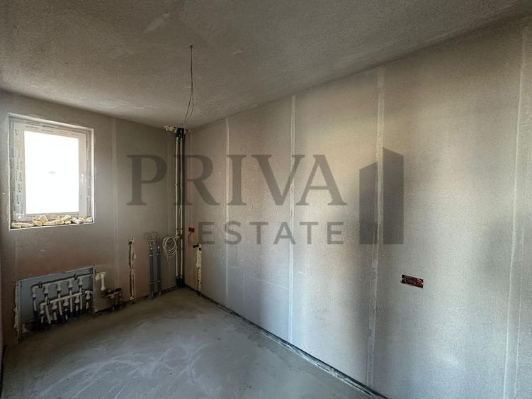 Duplex cu 4 camere cu Canalizare în Dumbrăvița