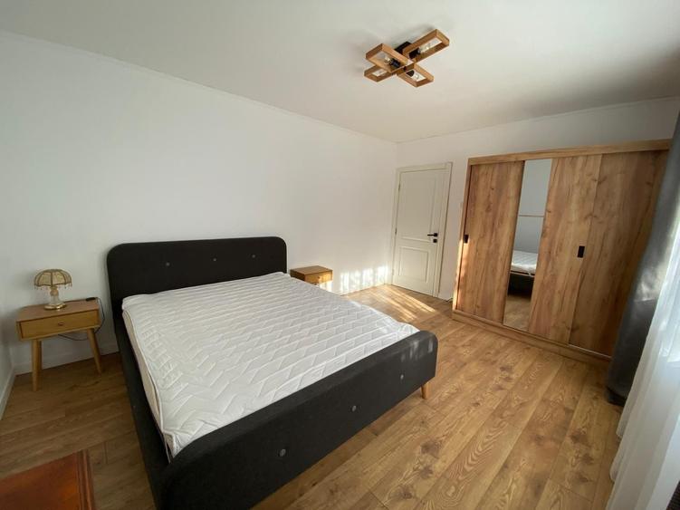 Inchiriez apartament 3 camere recent renovat - 5