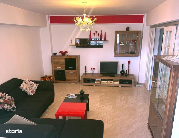 Apartament cu 2 camere în Central — fotografia 1